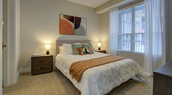 Spacious bedroom in Lansing, MI Apartments | The Vista at the Heights Apartments near Eastwood Towne Center