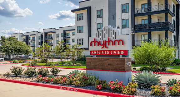 Outdoor Entertainment Areas