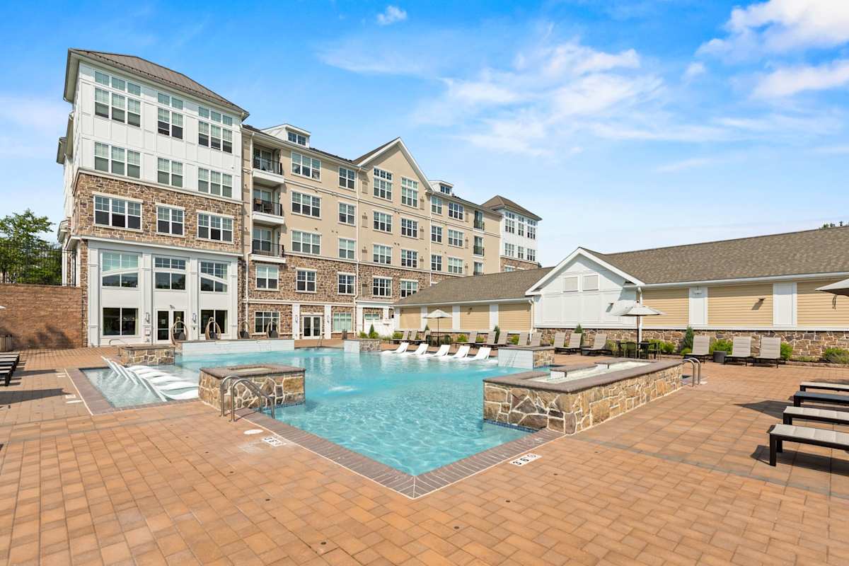 Glen Mills Apartments for Rent | Heights at Glen Mills