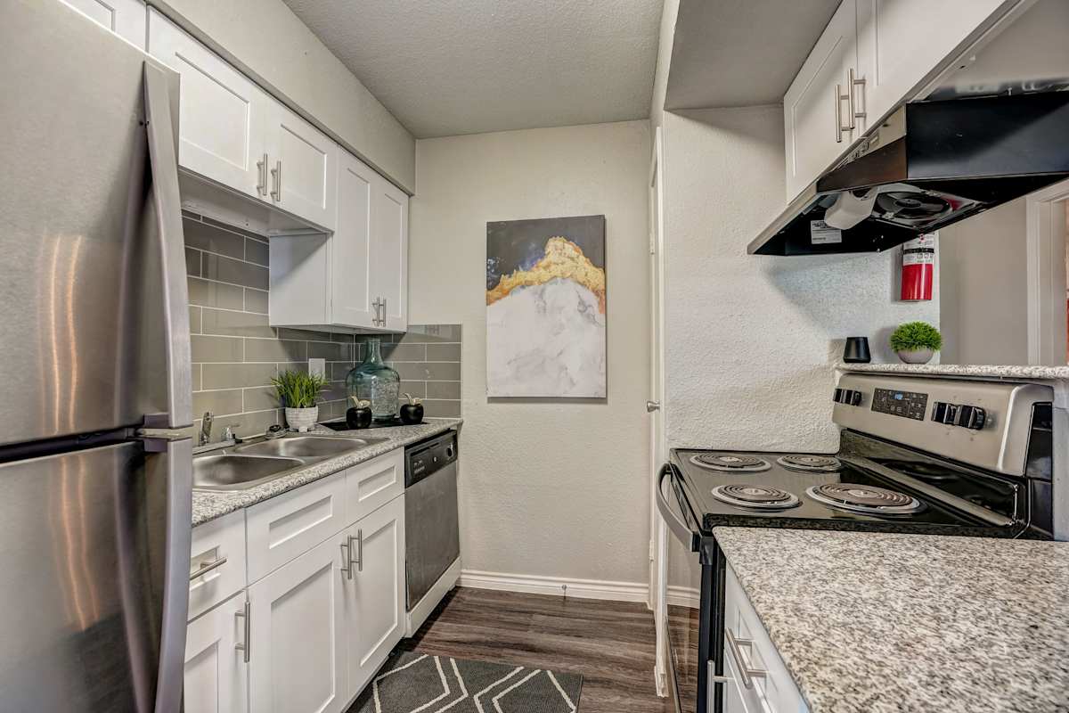Summit at Champions kitchen with appliances - Houston, TX