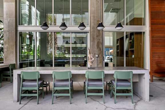 Outdoor Common Area at G12 Apartments in Los Angeles, CA 90015