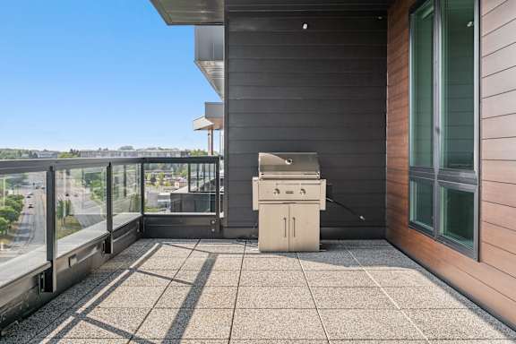 Outdoor Balcony with Grill