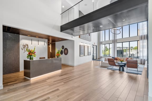 Paravel Lobby