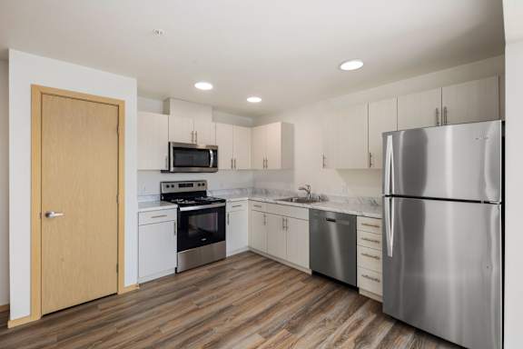 Spacious Master-Bedroomat Ovation at Meeker, Washington