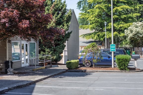 Leasing office area