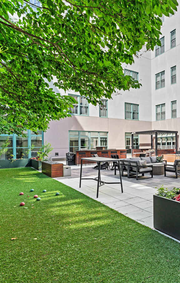 Spacious Community With Ample Sitting at The Cosmopolitan, St Paul, 55101