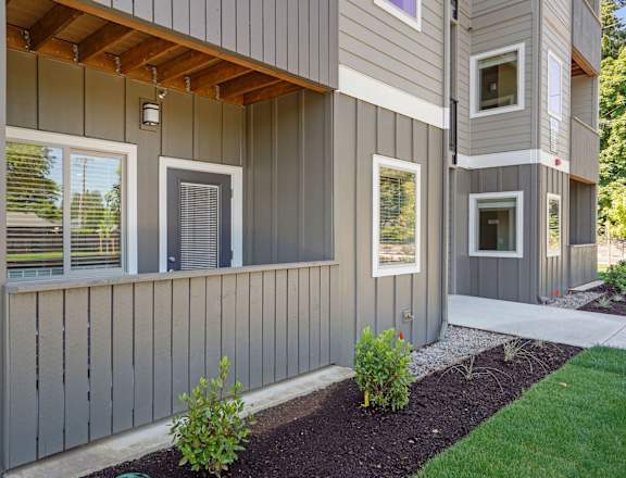 House Exterior View at Spring Woods Apartments, Oregon, 97305