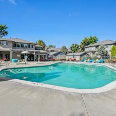 Arbor Crossing Apartments in Boise, Idaho Pool
