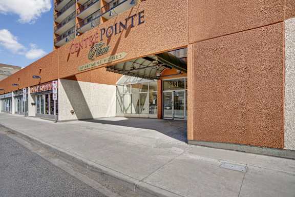 the front of a building with a sign that reads field pointe on it