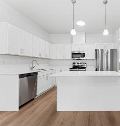 Titan Hill Townhomes in Salem, Oregon Kitchen with Island