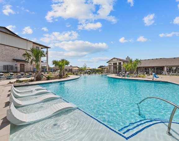 the pool at the preserve at polo ridge apartments in