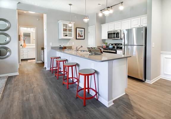 Kitchen granite countertop island at Central Park Apartments Columbus, OH 43235