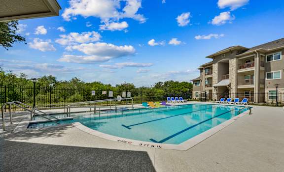  champions gate apartments outdoor pool