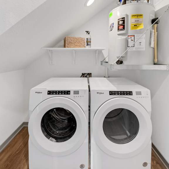 Washer and dryer at The BLVD at Wilson Crossings, Michigan, 49418