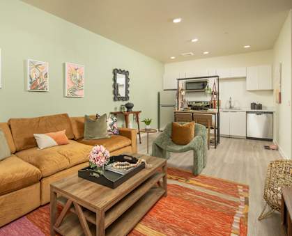 Common Area of One bedroom at Streamliner 16th Apartments in Phoenix Arizona