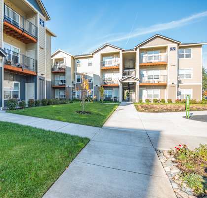 the preserve at ballantyne commons apartments exterior with sidewalk and green grass