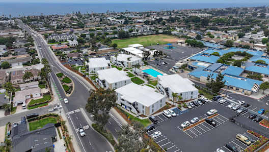 Aerial View at Tamarack Sands Apartment Homes, Carlsbad