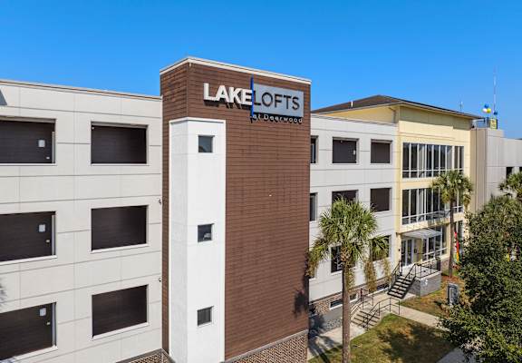 Apartment building at Lake Lofts at Deerwood, Jacksonville, FL, 32216