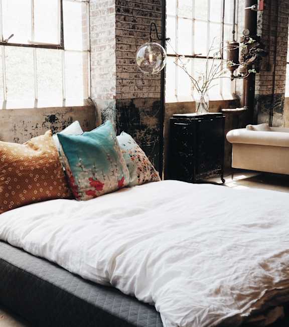 Modern Bedroom at Conwood Flats Apartment Homes, Memphis, TN