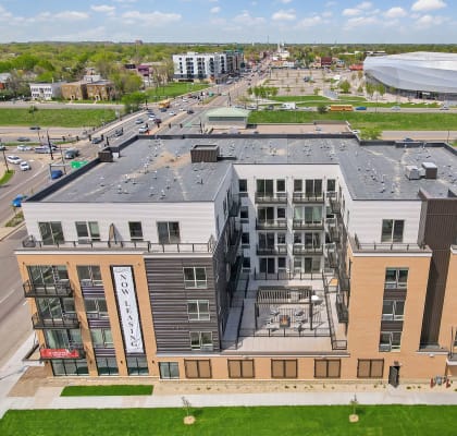 Liffey on Snelling | High End Apartments in St. Paul, MN