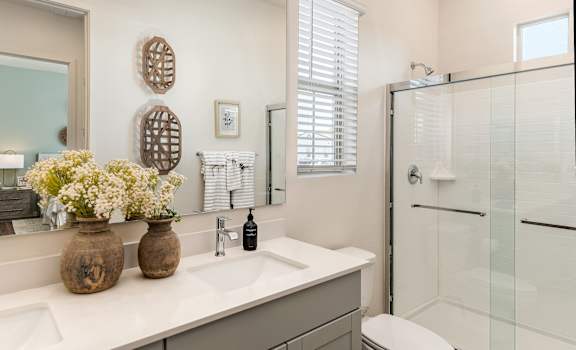 Bathrooms with walk-in showers at Pillar at Fountain Hills, Fountain Hills, AZ