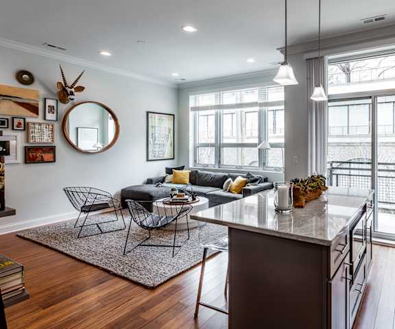 big window at Wells Place Apartments, Chicago, Illinois