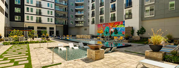 Picturesque Pool And Cabana Setting at Mosaic Summit Pointe, Chesapeake, VA