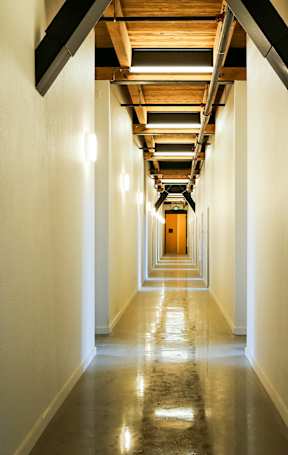 COmmon Area Hallway