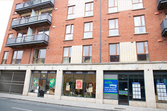 the building in which the apartment is located