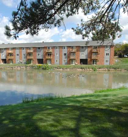the building where the hotel is located