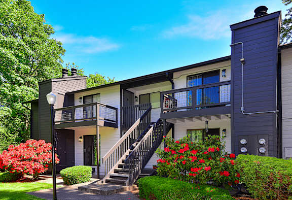 Building View at Woodlake Apartments, Kirkland 98034