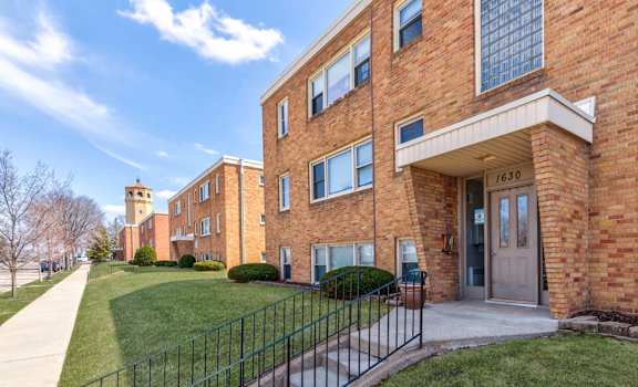 our apartments offer a clubhouse