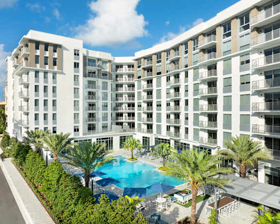 Resident Lounge at The Marc Luxury Apartments in Palm Beach Gardens FL