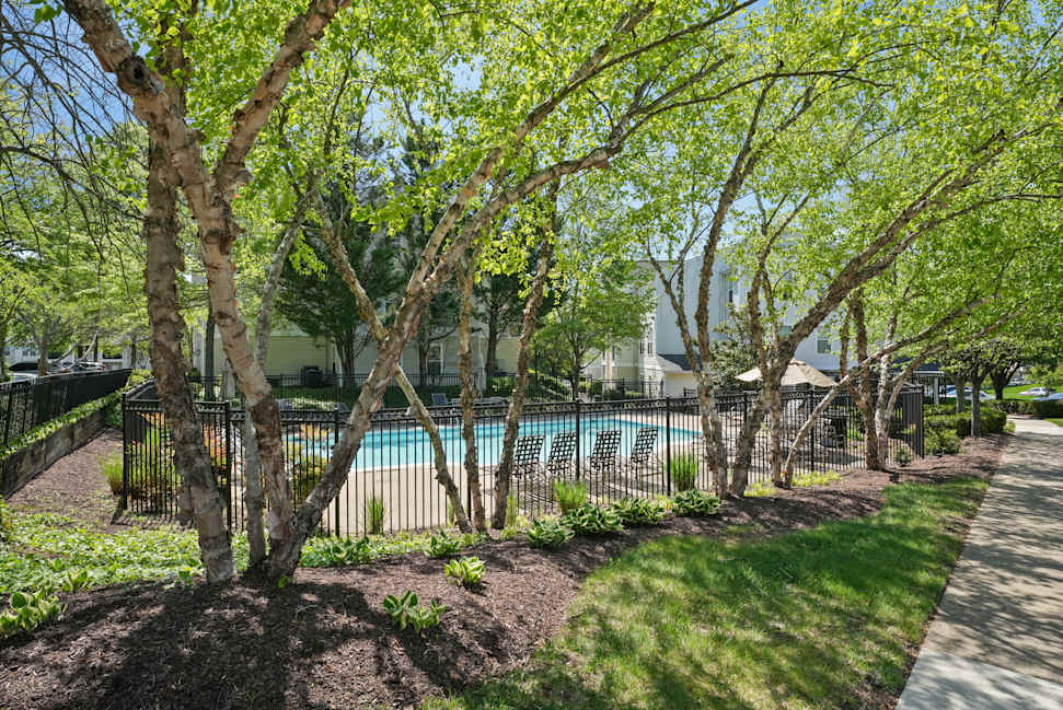Glen Ridge Commons Apartments 3 of 8