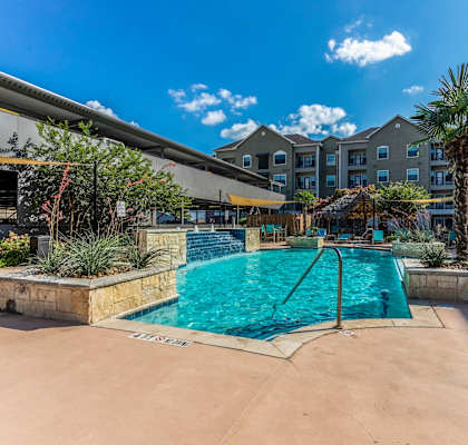 pool at the bradley braddock road station apartments