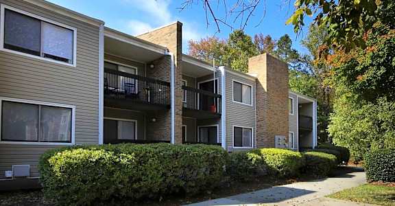 Garden Area at Ridgewood Apartments, North Carolina, 27410