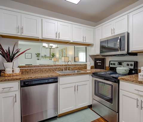 Kitchen Cabinetry at Heather Ridge Apartments, Westland, MI, 48185