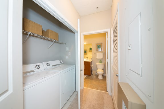 Perimeter Gardens at Georgetown - Full-sized washer and dryers in every home