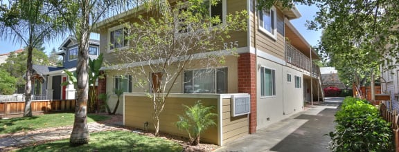 720-738 Sutter Townhomes
