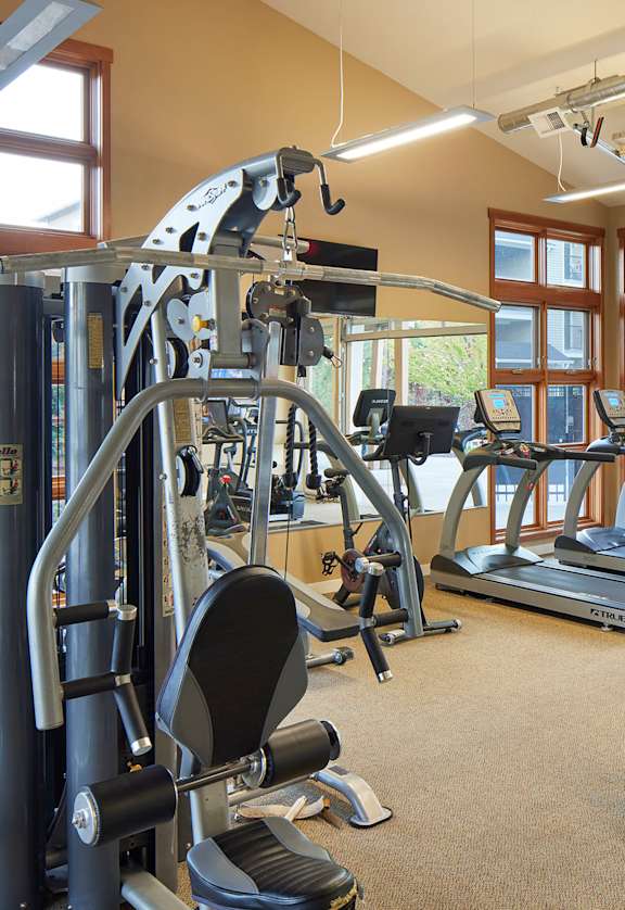 24-Hour Fitness Studio
