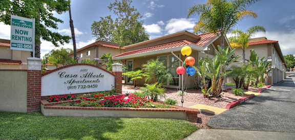 Front view at Casa Alberta, Sunnyvale, CA, 94087