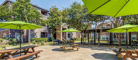 Shaded Outdoor Courtyard Area at Cornerstone Ranch, Katy, TX, 77450