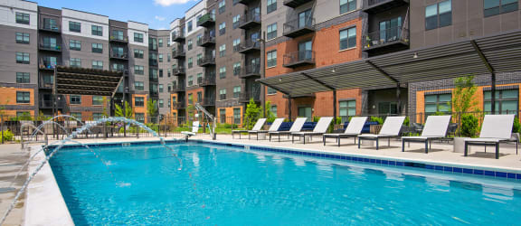 Uptown 500 Apartments