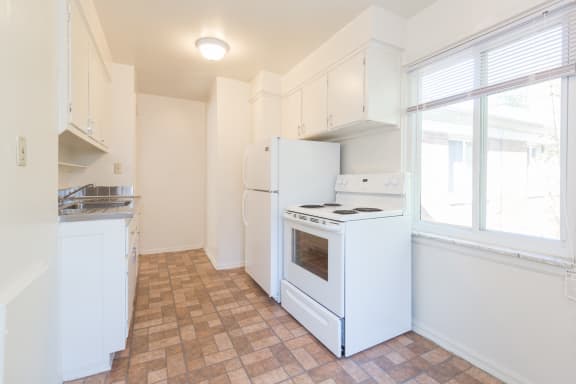 Fairhill Gardens Kitchen
