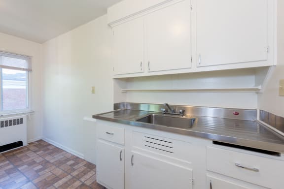 Fairhill Gardens Kitchen