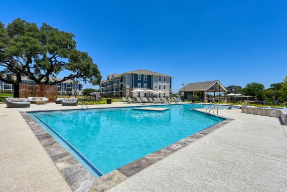the pool at the preserve apartments at Estraya Boerne, Boerne, TX, 78006