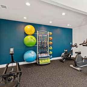Gym at Hendrix Apartments, Escondido, 92026