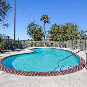 Outdoor Swimming Pool at Hendrix Apartments, Escondido