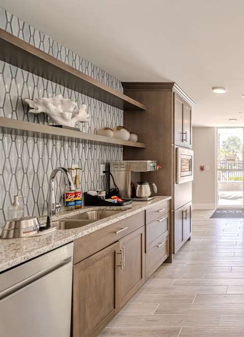 Dominium-Sandpiper Glen-Sample Community Kitchen at Sandpiper Glen 62+ Apartments, Orlando, FL