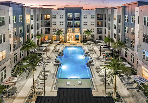 an overhead view of an apartment building with a swimming pool at The Overlook in Winter Garden, FL